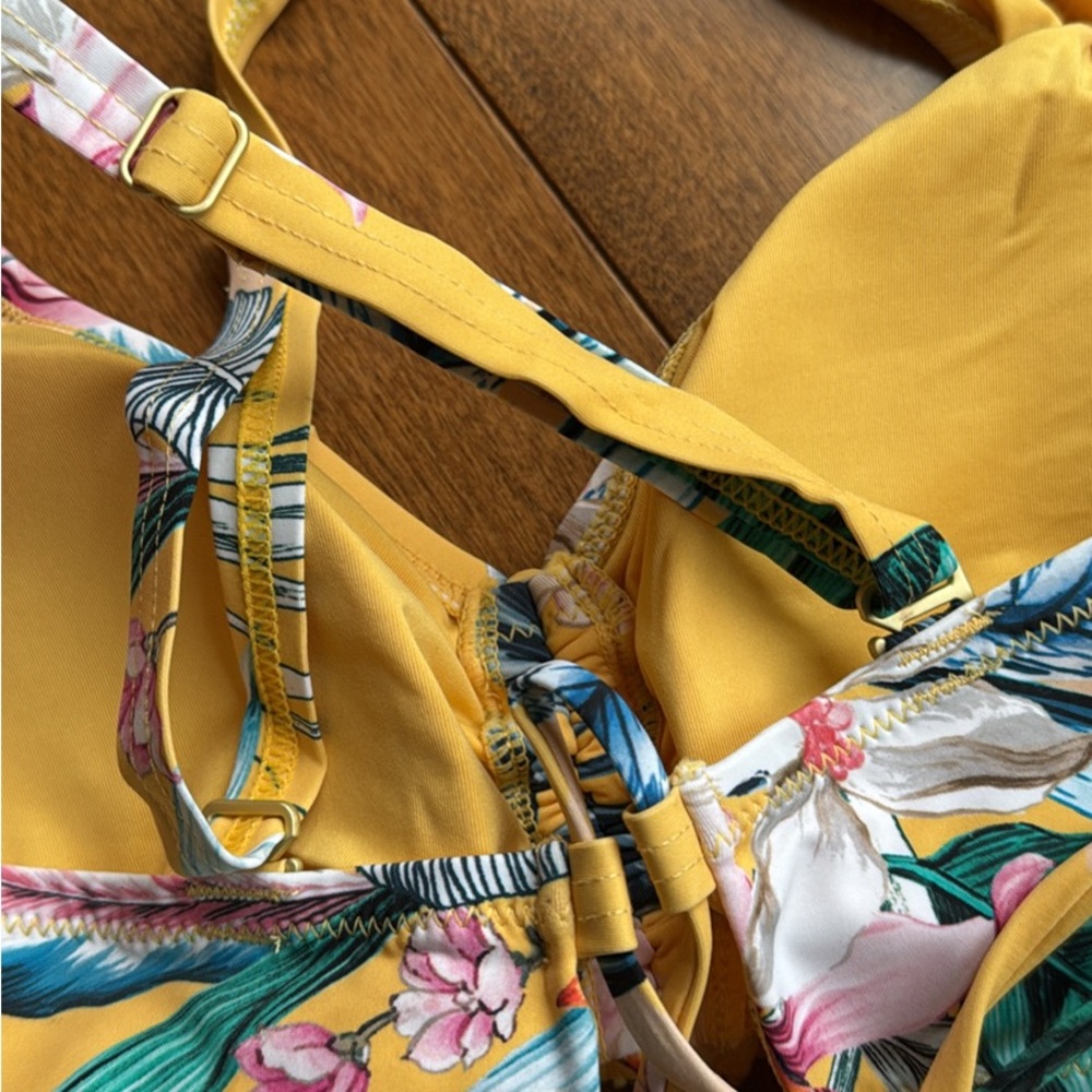 Floral Yellow Bikini Set - Picture 8 of 8
